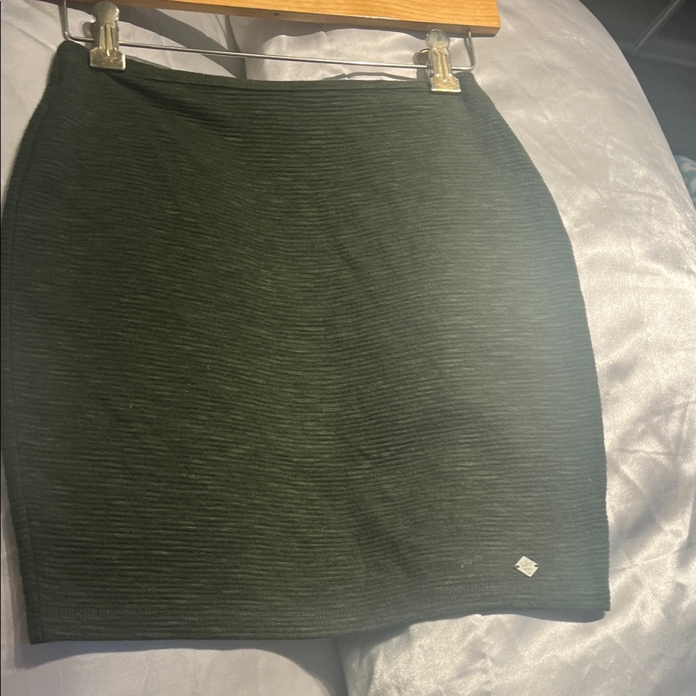 Superdry Army Green stretch women skirt, says size 2 but it really stretches